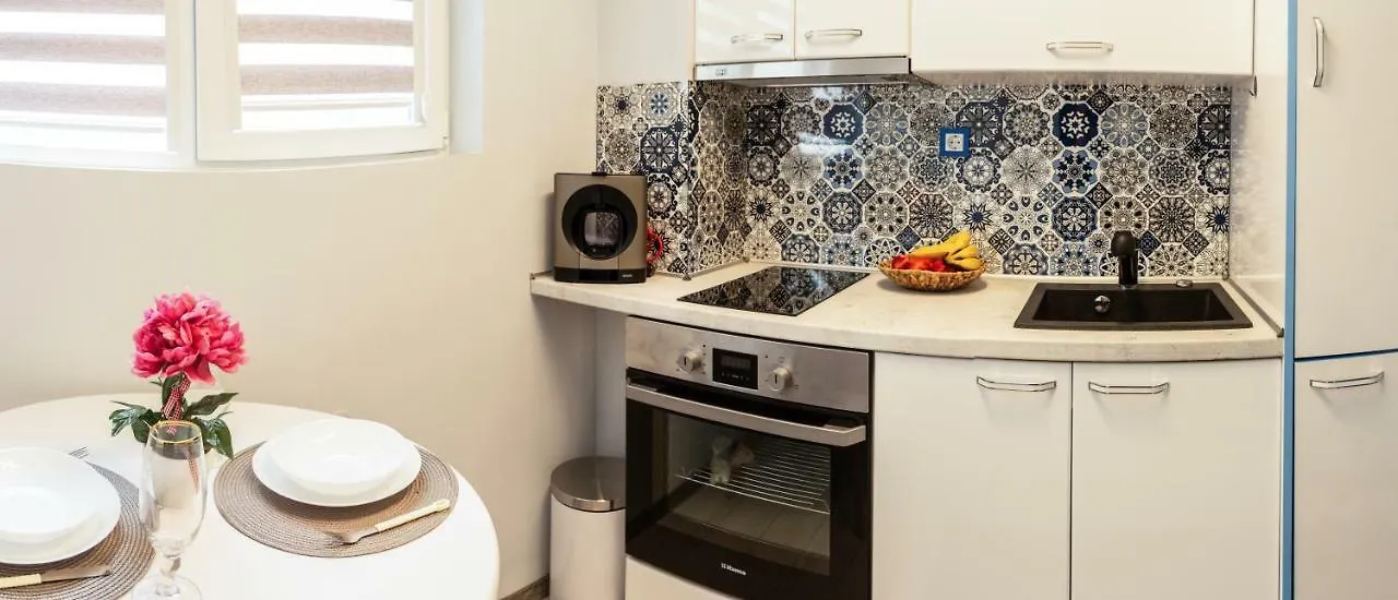 Apartment Morska Street Burgas