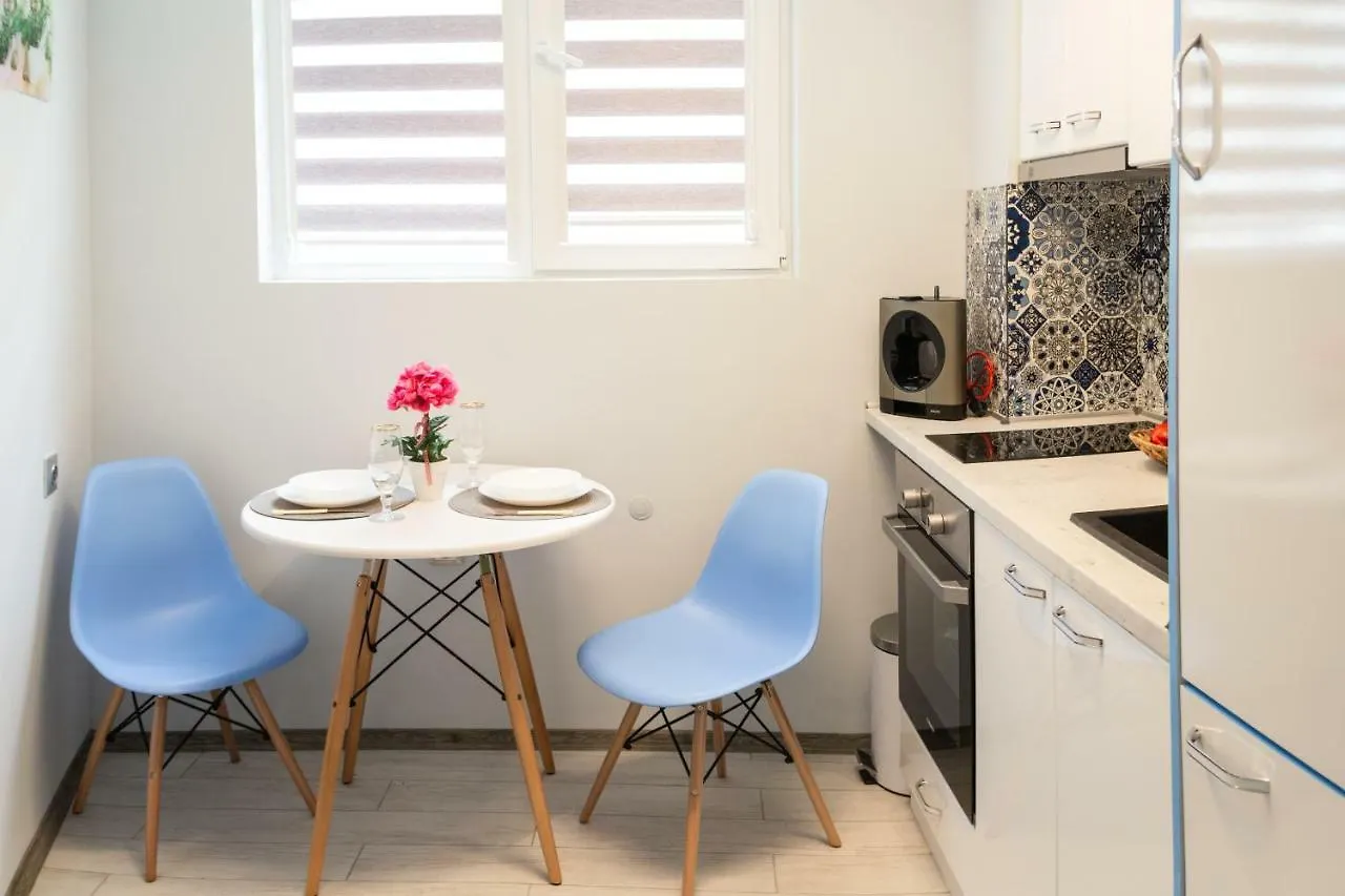 Apartment Morska Street Burgas
